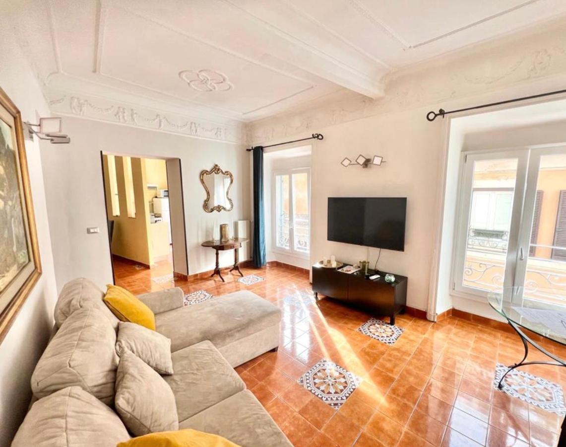Luce Al Pantheon Apartment Rom